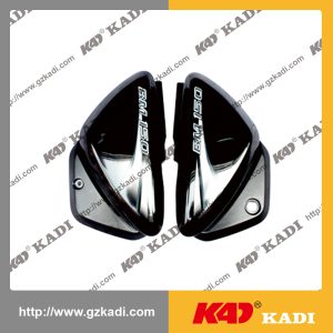 BAJAJ BOXER BM150 Cubierta lateral