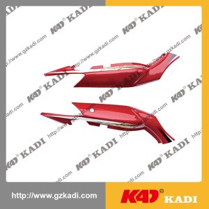 HONDA CBF150 Cubierta lateral