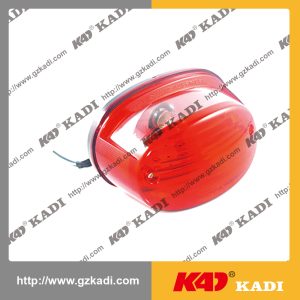 SUZUKI EN125 luz trasera