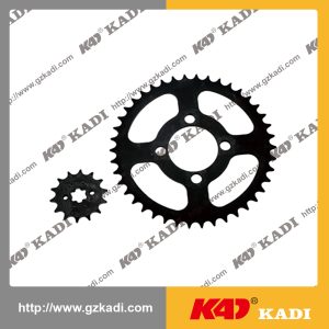 BAJAJ DISCOVER 100 Sprocket set