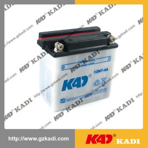 SUZUKI EN125 Battery